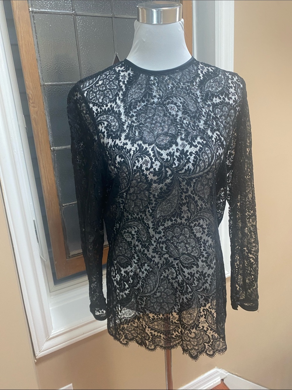 Black Lace Long-Sleeve Women's Tunic Length Top